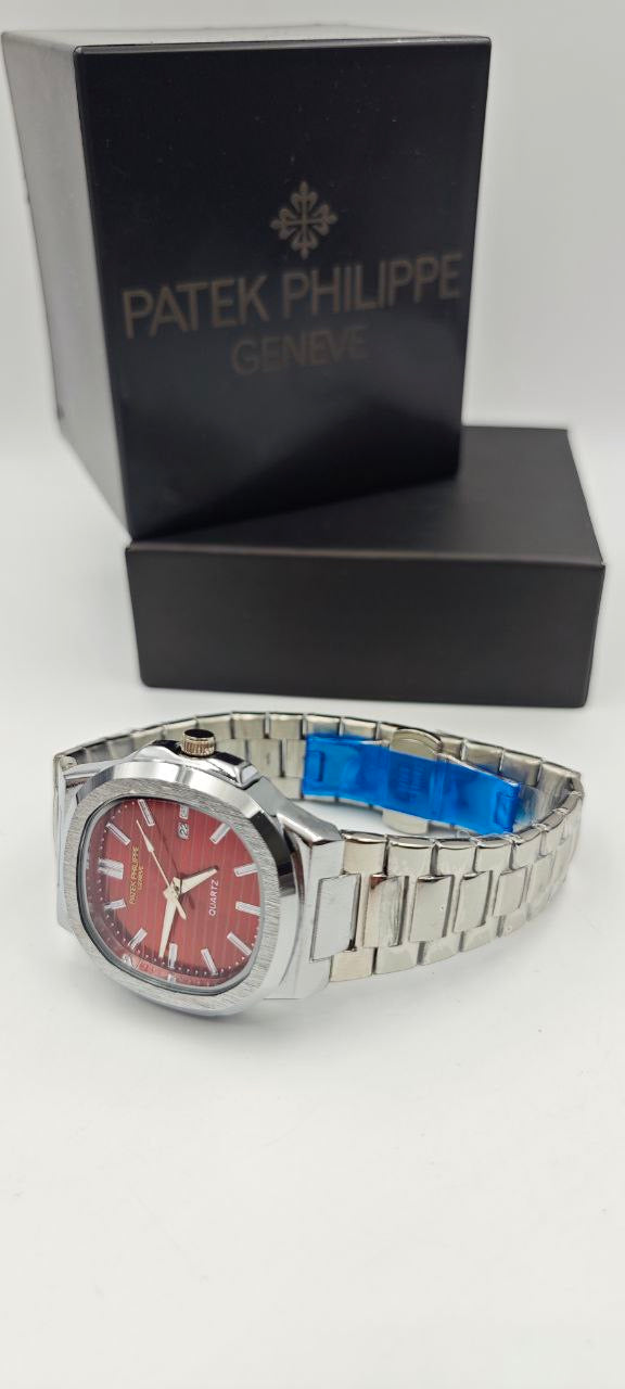 PATEK PHİLİPPE İÇİ KIRMIZI