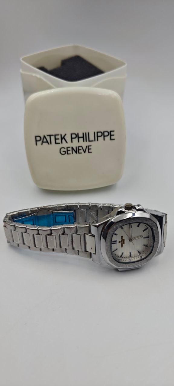 PATEK PHİLİPPE İÇİ BEYAZ  (EŞREF TEK)