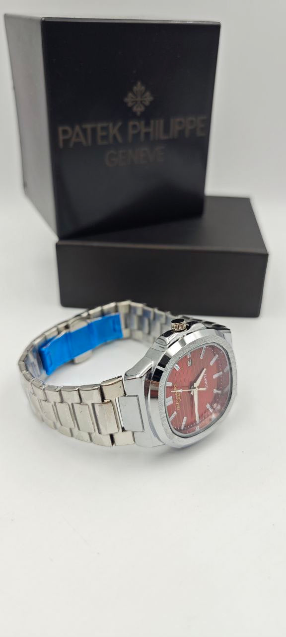PATEK PHİLİPPE İÇİ KIRMIZI