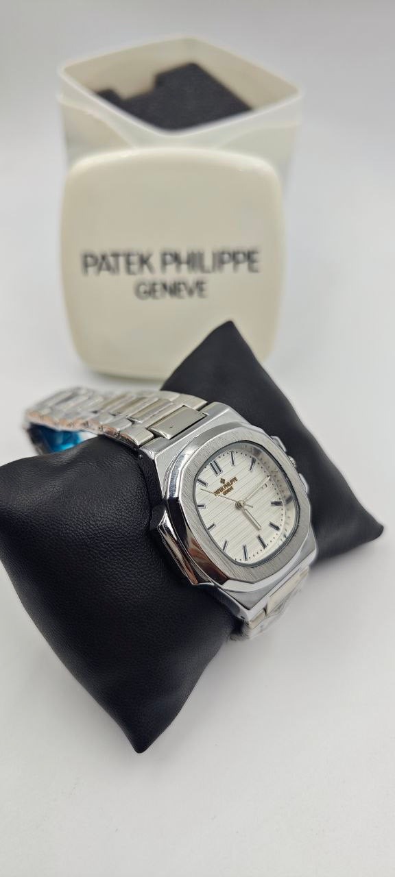 PATEK PHİLİPPE İÇİ BEYAZ  (EŞREF TEK)